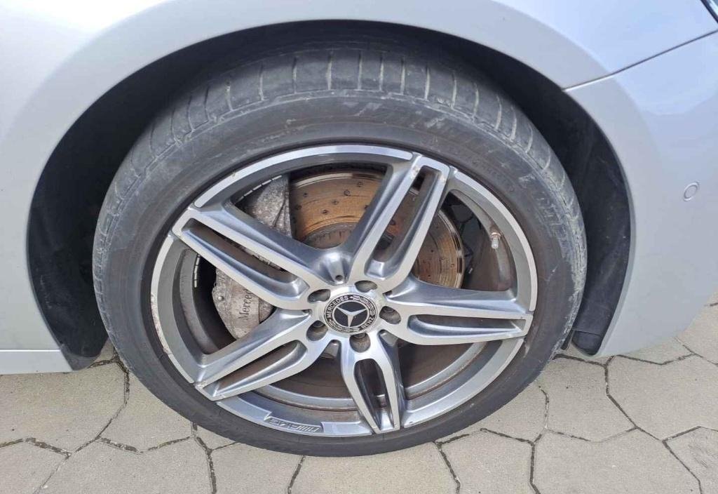 Mercedes-Benz E-KLASSE 2018 12