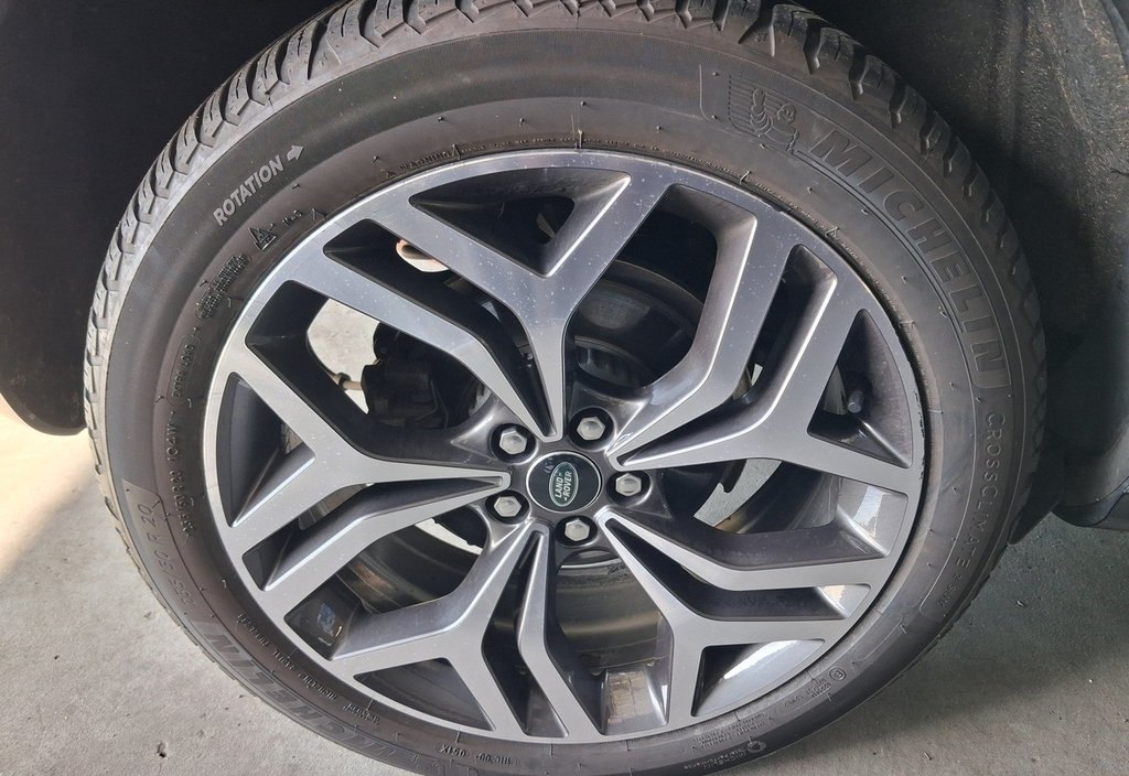 Land Rover Range 2023 11