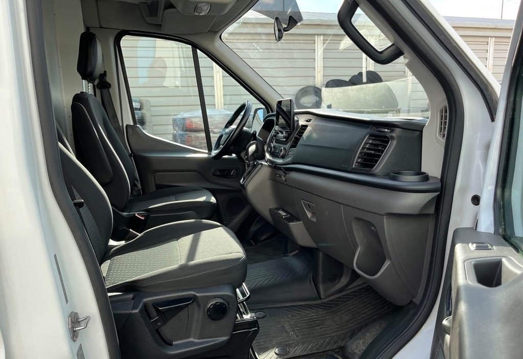 Ford Transit 2022 6
