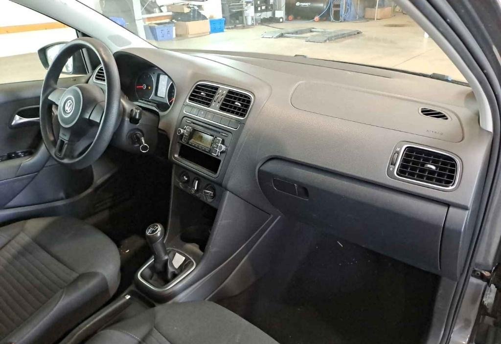 Volkswagen Polo 2012 5