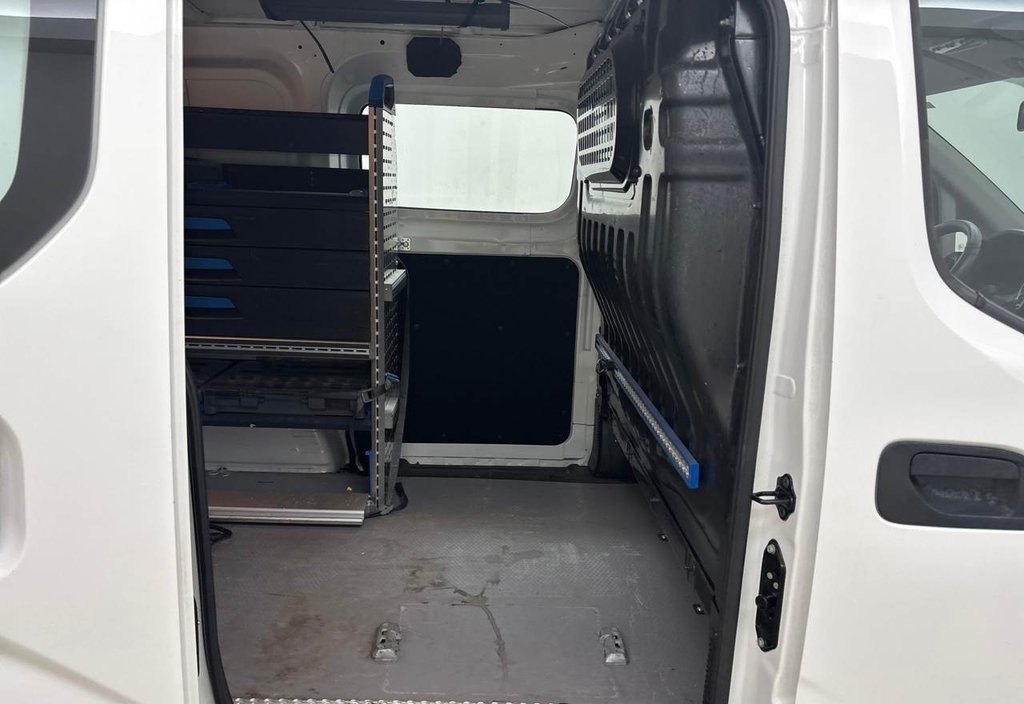 Nissan E-NV200 2021 9