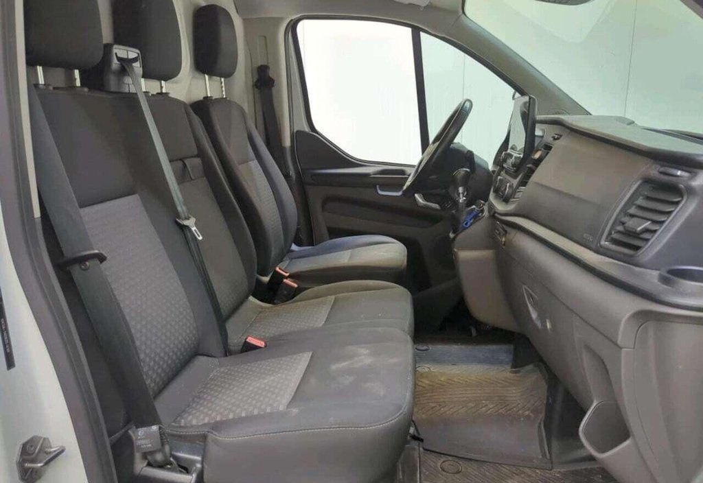 Ford Transit 2022 7