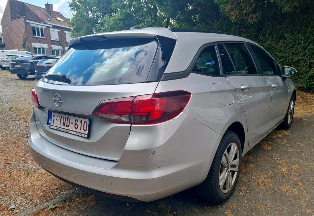 Opel Astra 2021 5