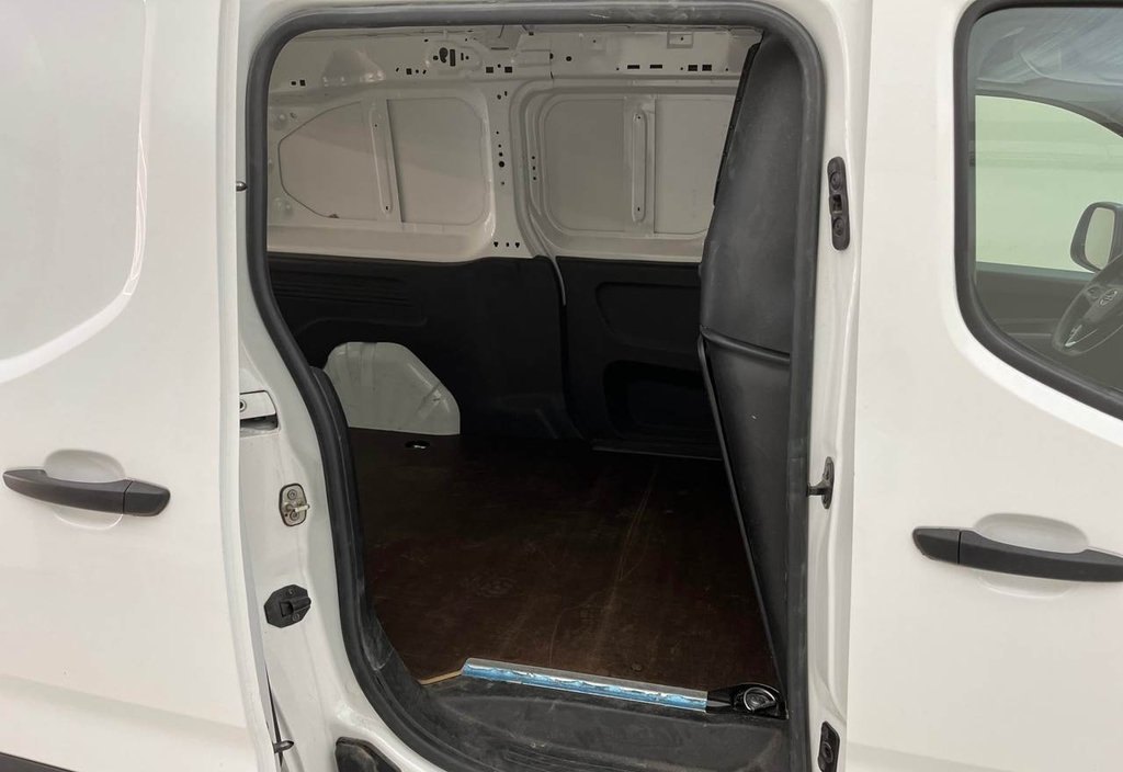 Opel Combo 2022 9