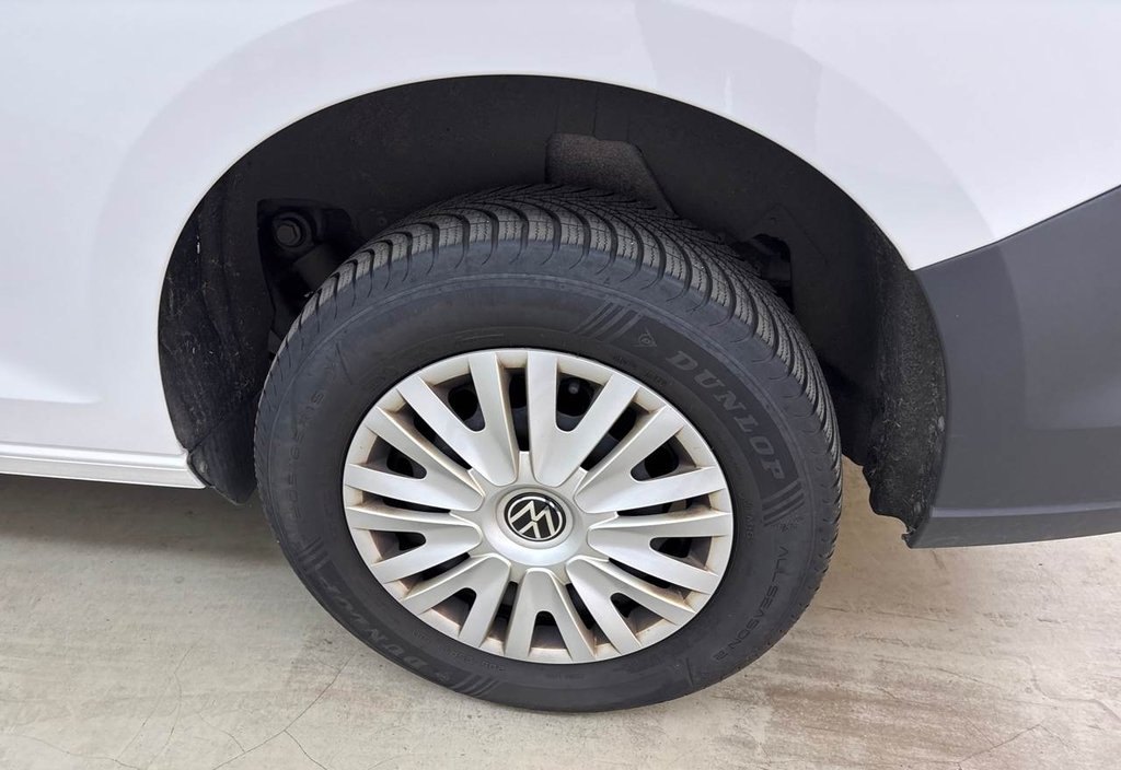 Volkswagen Caddy 2023 10