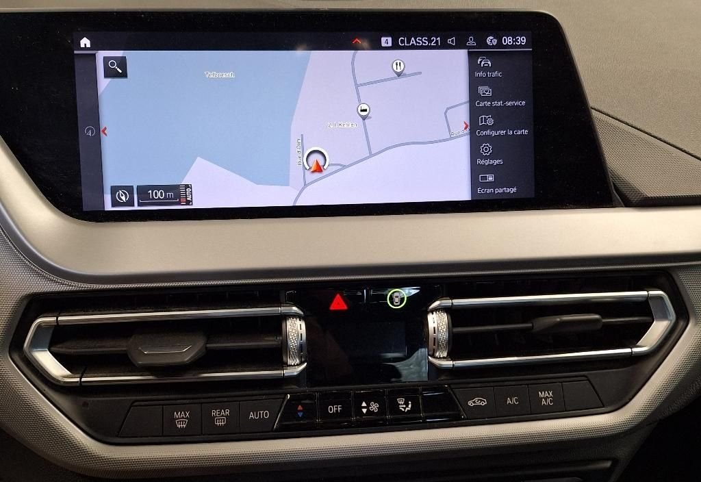 BMW 218 2022 12
