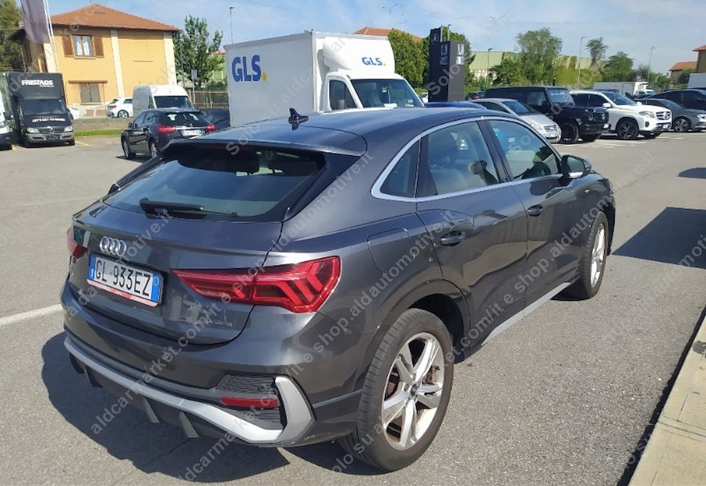 Audi Q3 2022 6