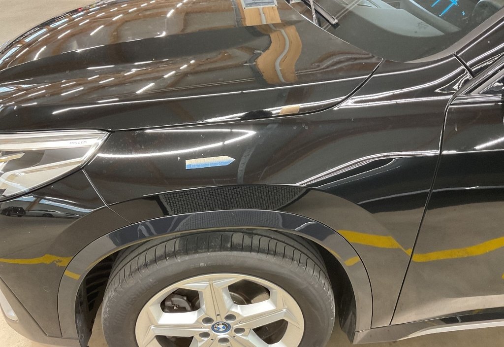 BMW iX1 2023 4