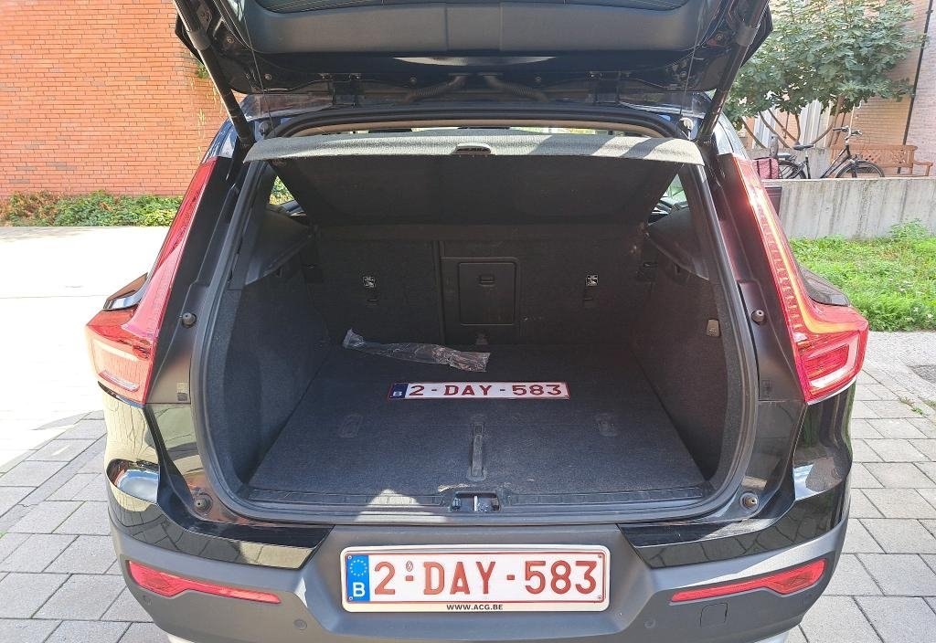 Volvo XC40 2023 6