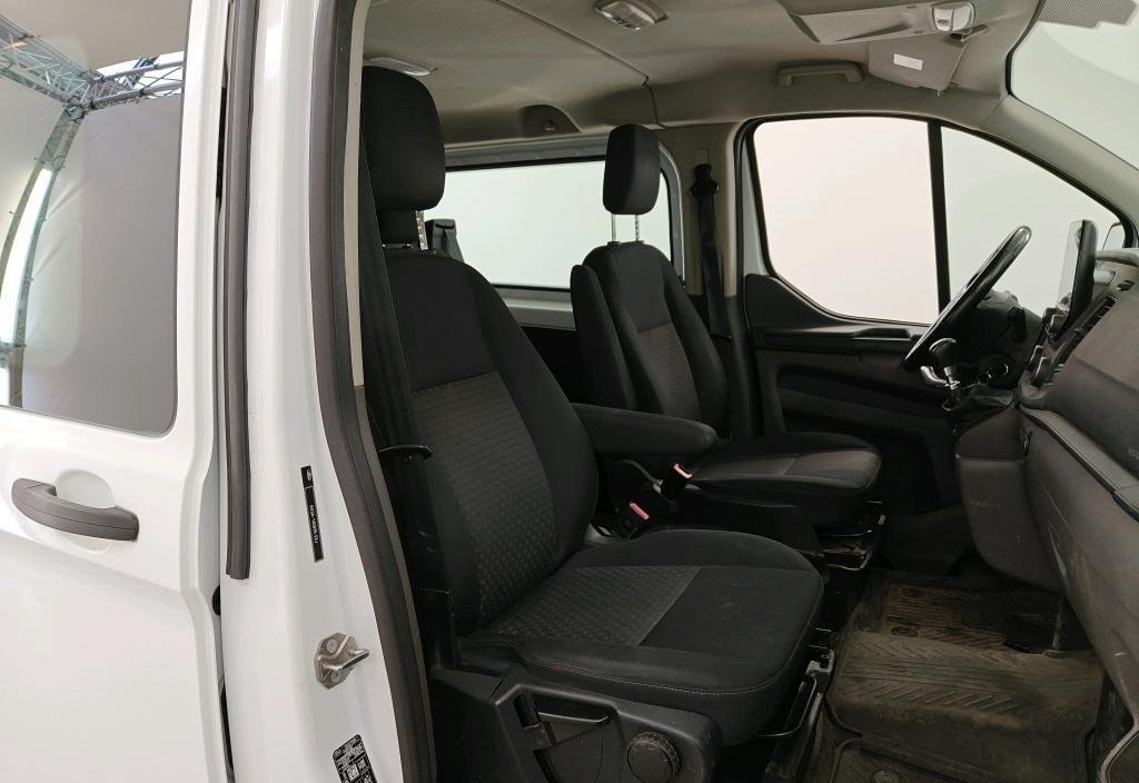 Ford Transit 2020 3