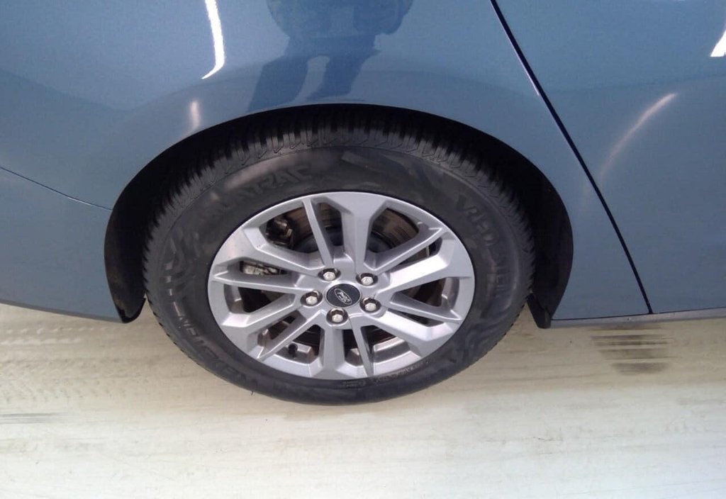 Ford Focus 2024 11
