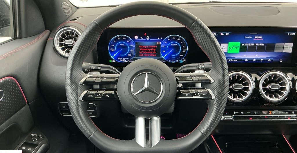 Mercedes-Benz EQA 2024 7