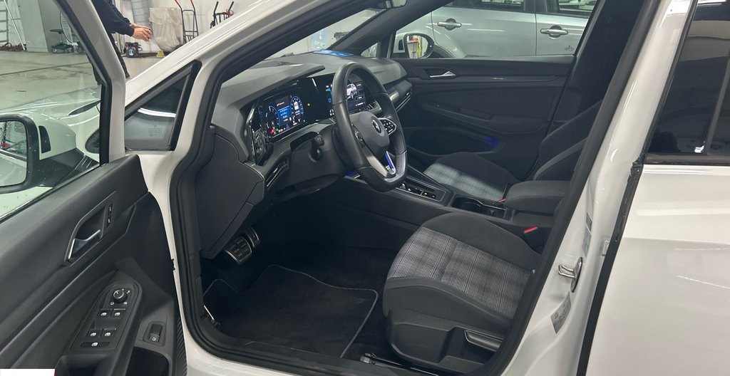 Volkswagen Golf 2022 7