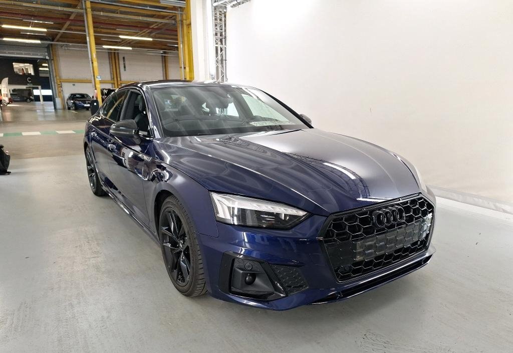 Audi A5 2022 5