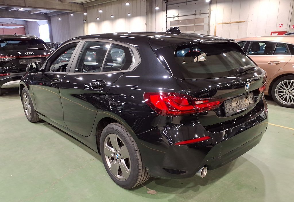 BMW 116d 2023 3