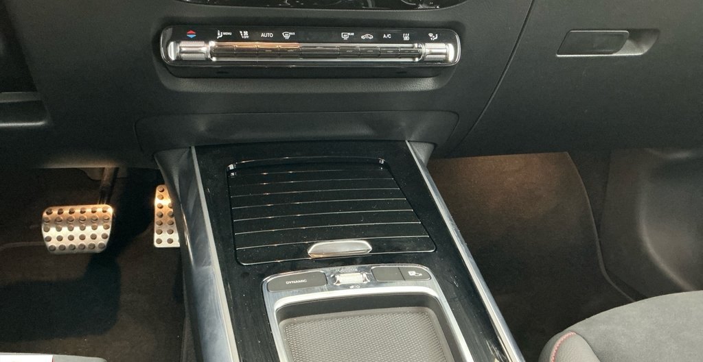 Mercedes-Benz EQA 2024 9