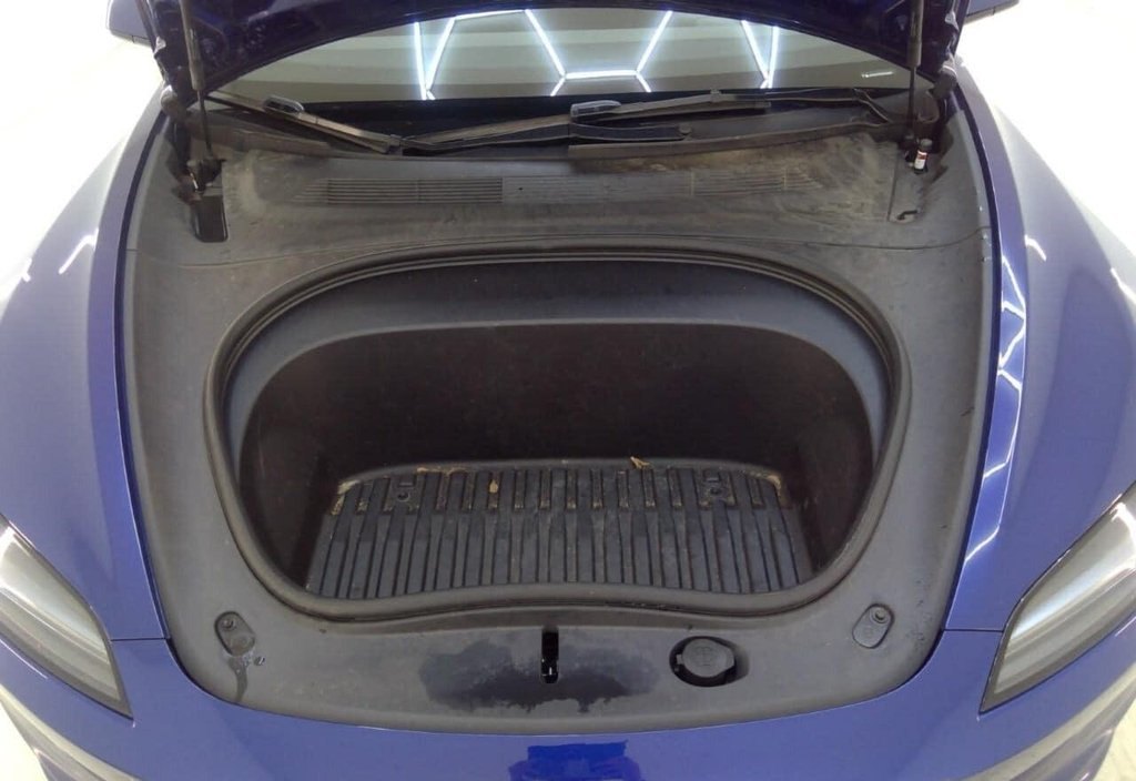 Tesla Model 3 2024 9