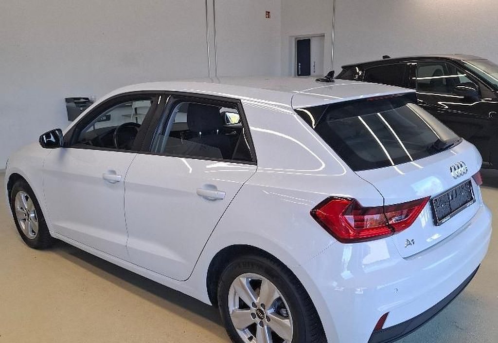 Audi A1 2023 5