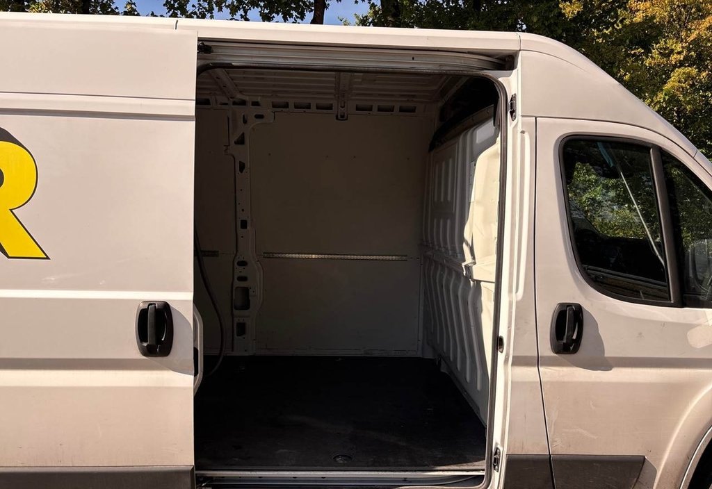 Opel Movano 2024 9