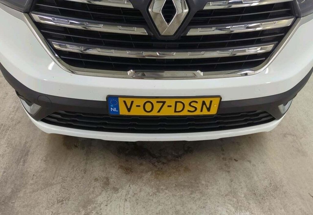 Renault Trafic 2024 4
