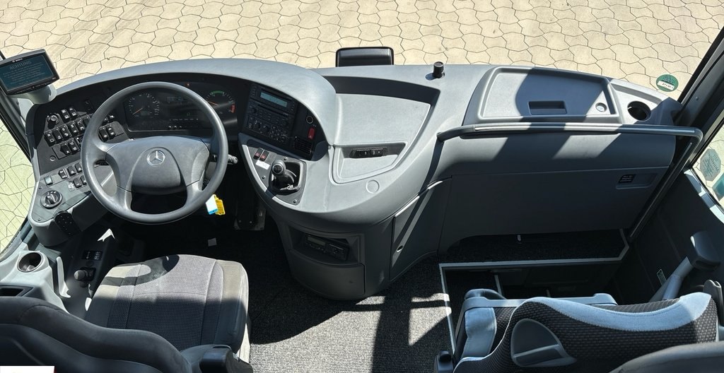Mercedes-Benz Tourismo 2016 7