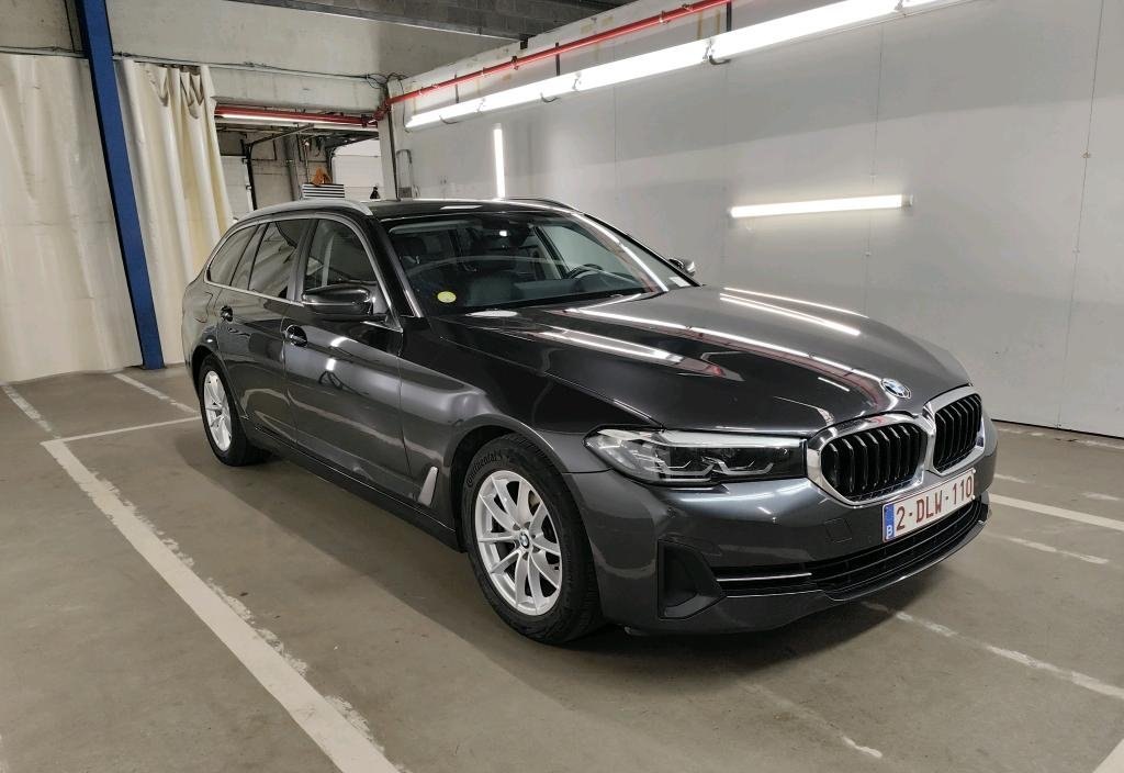 BMW 518d 2023 2