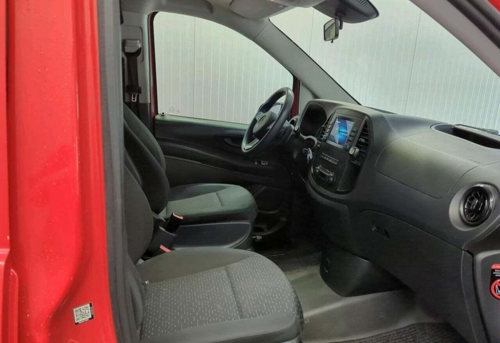Mercedes-Benz Vito 2021 7