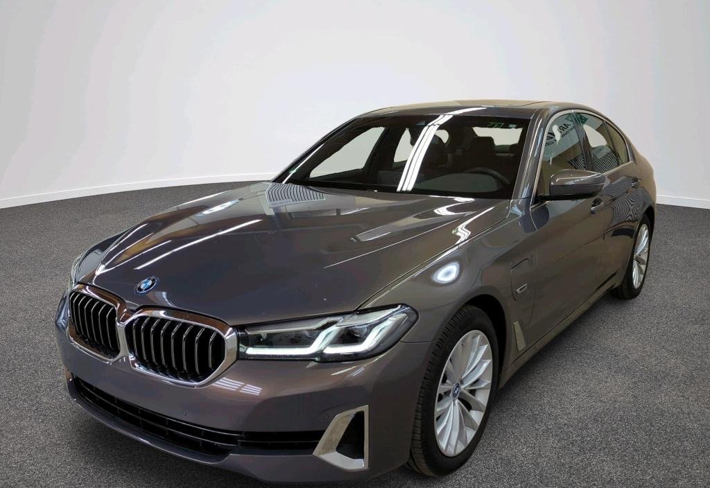 BMW 530e