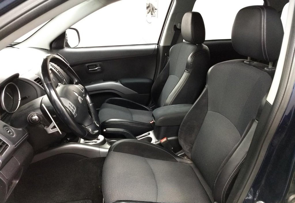 Mitsubishi Outlander 2010 5