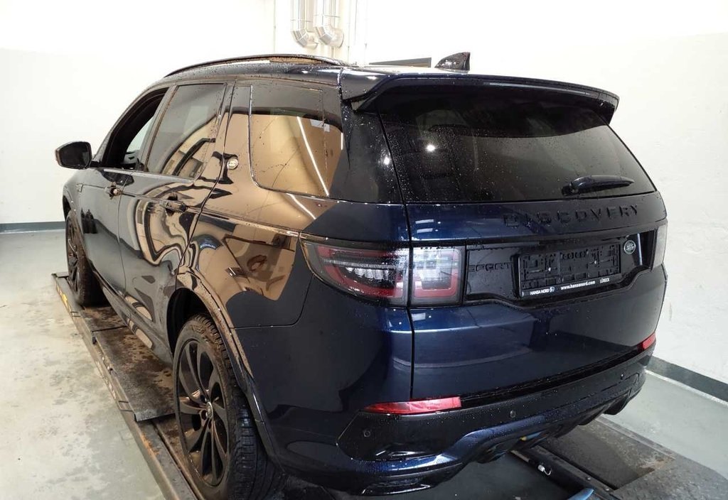 Land Rover Discovery 2023 3
