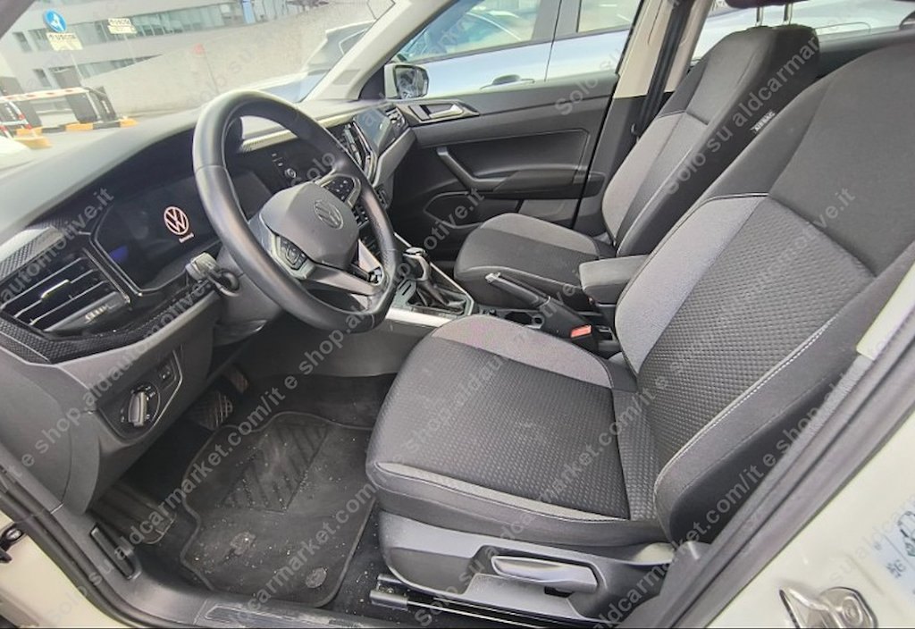 Volkswagen Polo 2024 8