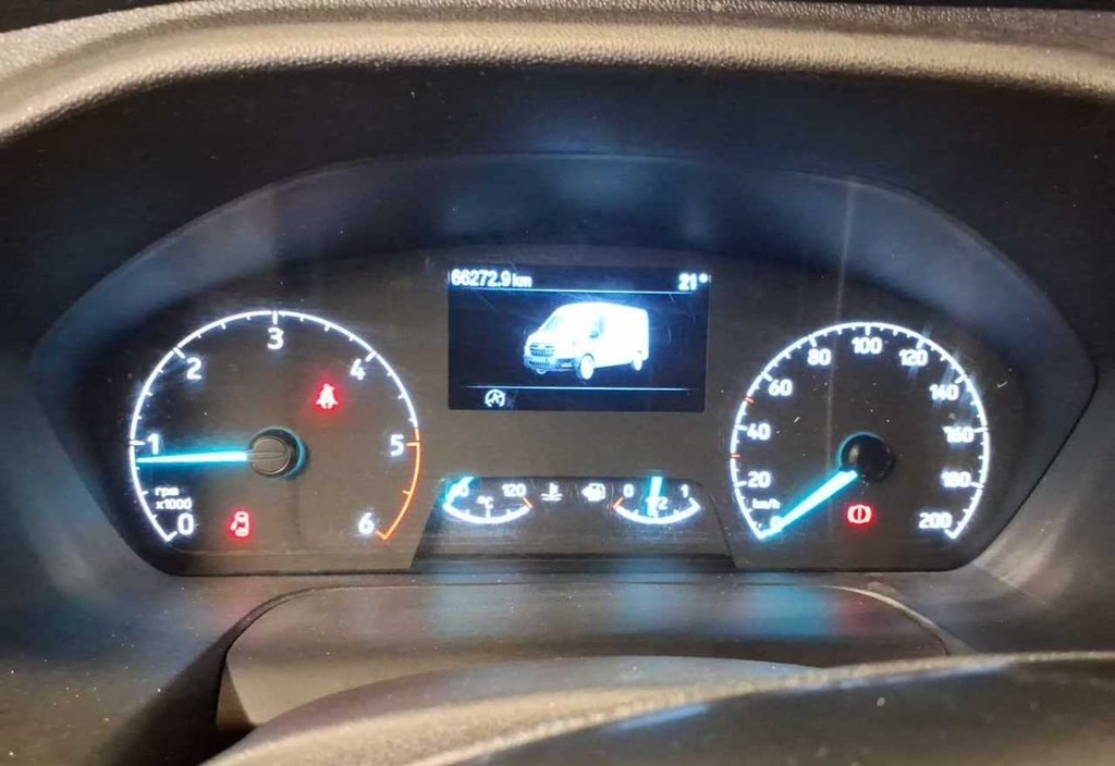 Ford Transit 2019 8