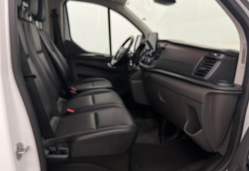 Ford Transit 2022 6