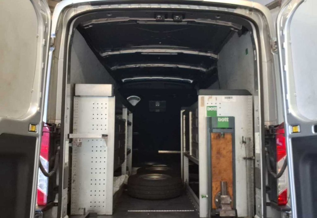 Ford Transit 2020 5
