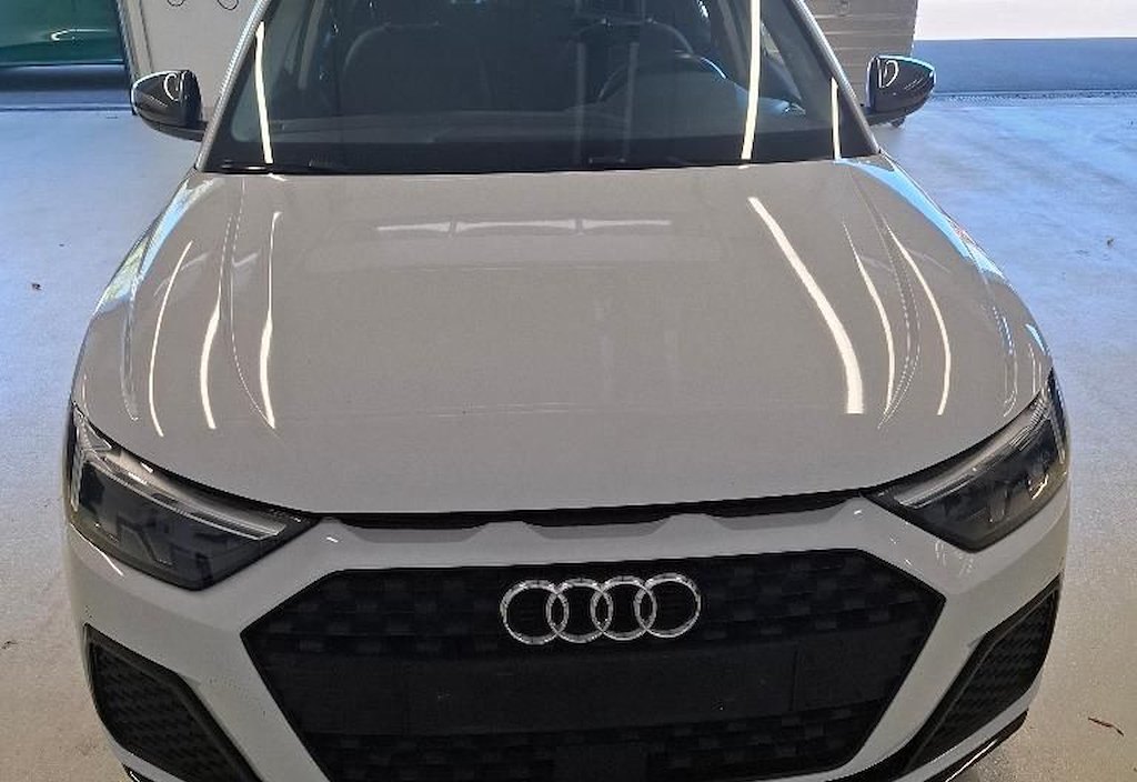 Audi A1 2023 2