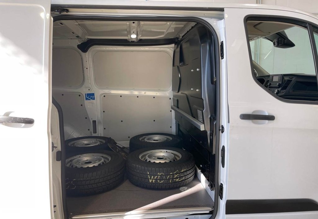 Ford Transit 2020 9