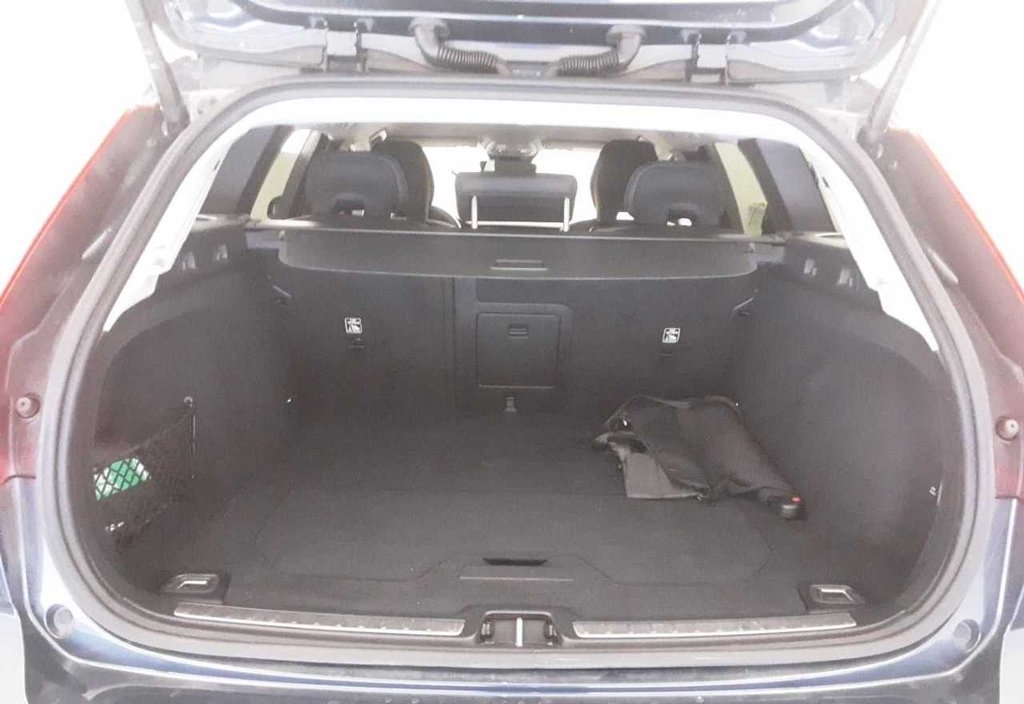 Volvo V60 2024 3