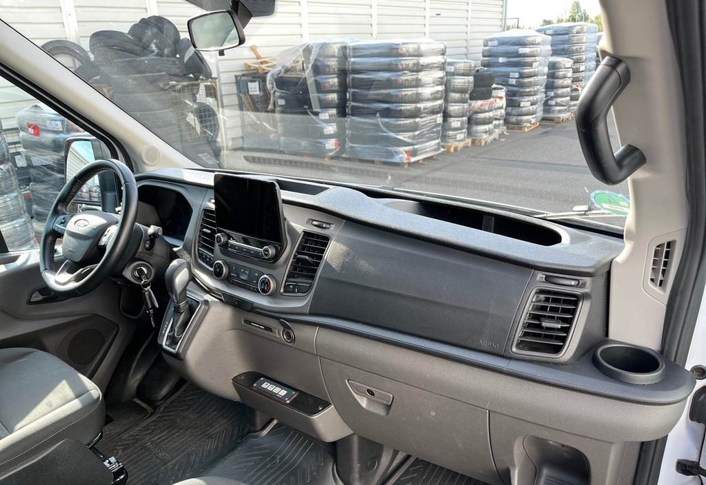 Ford Transit 2022 7