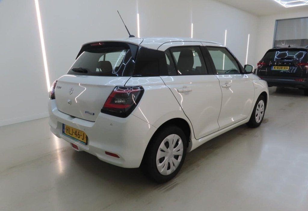 Suzuki Swift 2025 3