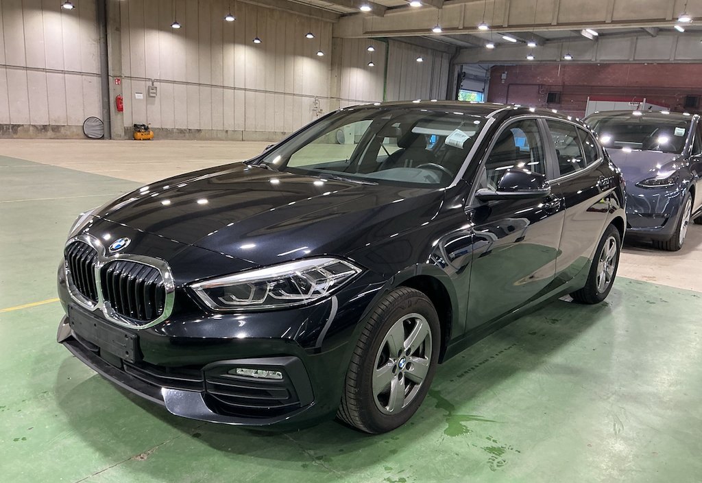 BMW 116 2022 2