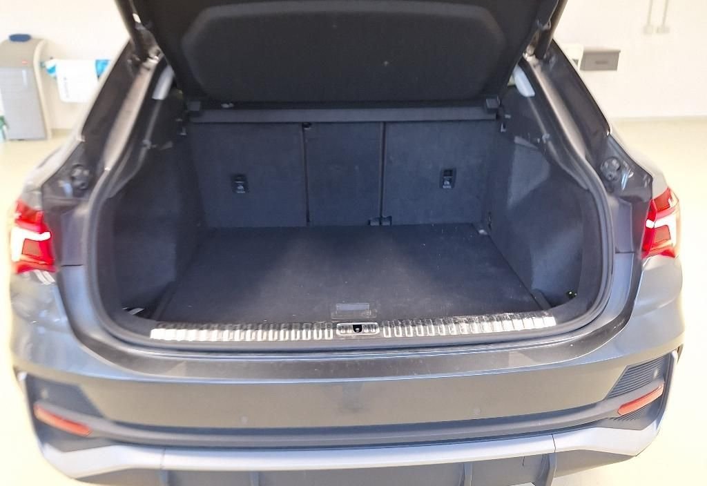 Audi Q3 2022 11