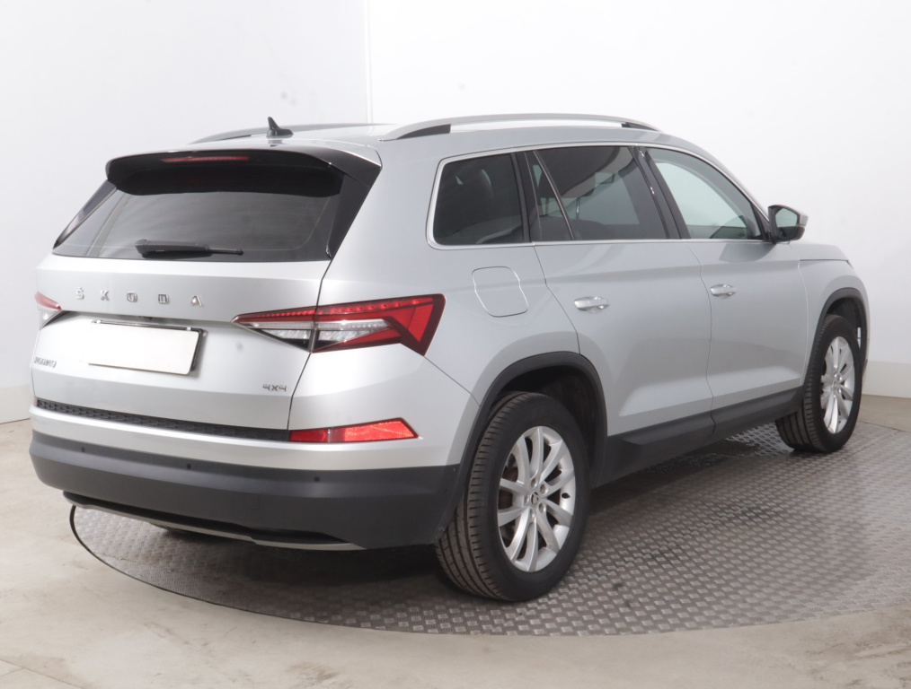 Škoda Kodiaq 2.0 TSI 4x4 2021 7