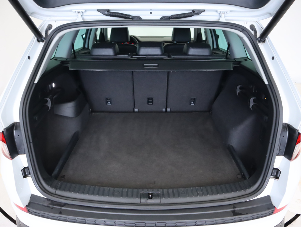 Škoda Kodiaq 2.0 TSI 4x4 2019 17