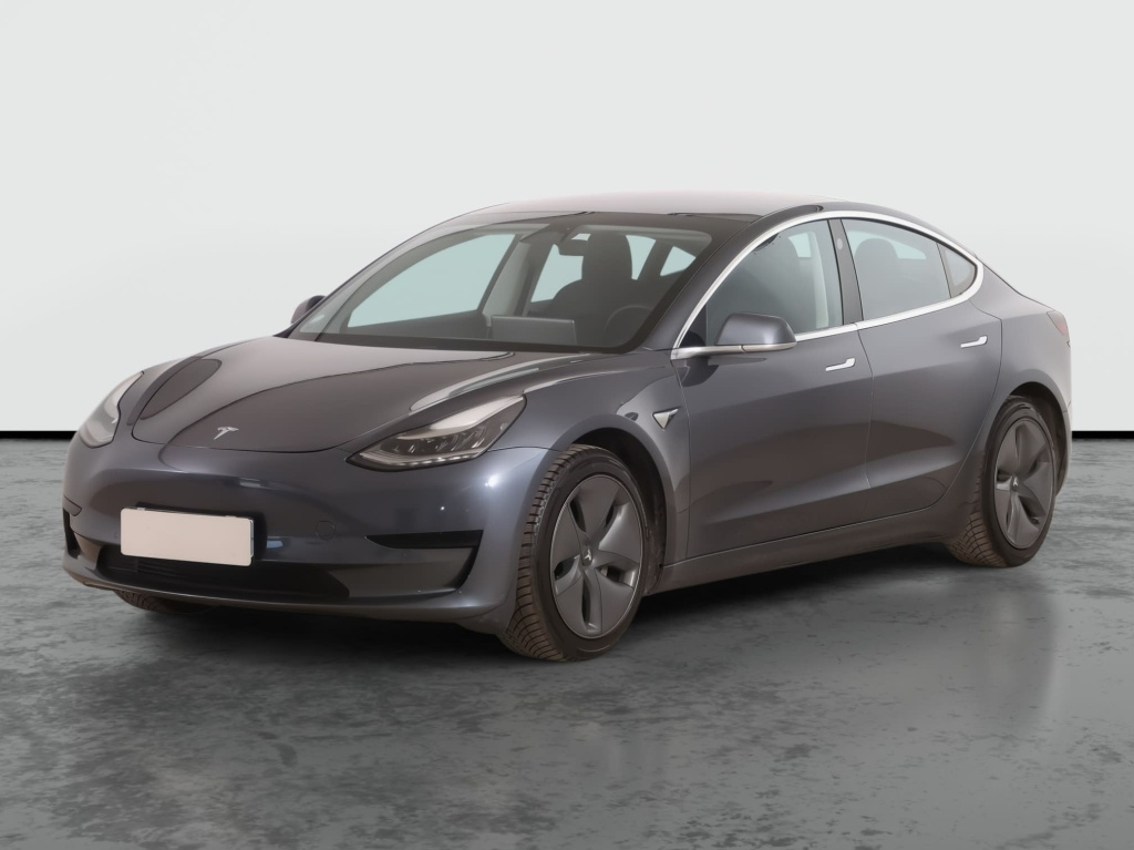 Tesla Model 3 2020 3