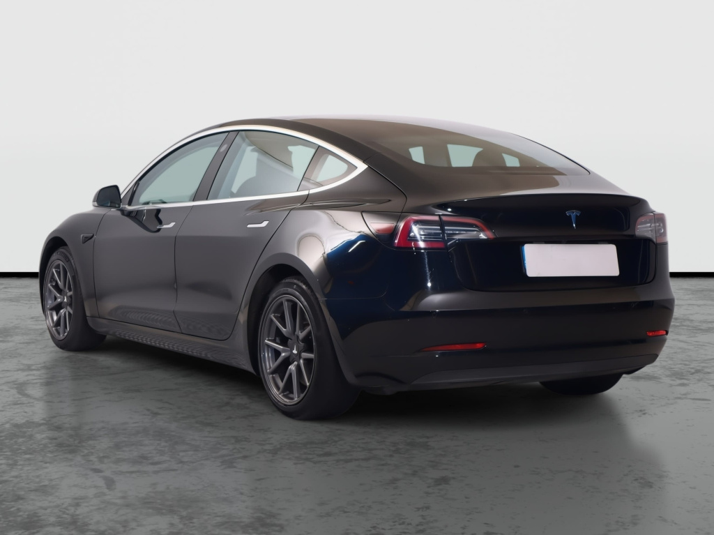 Tesla Model 3 2019 5