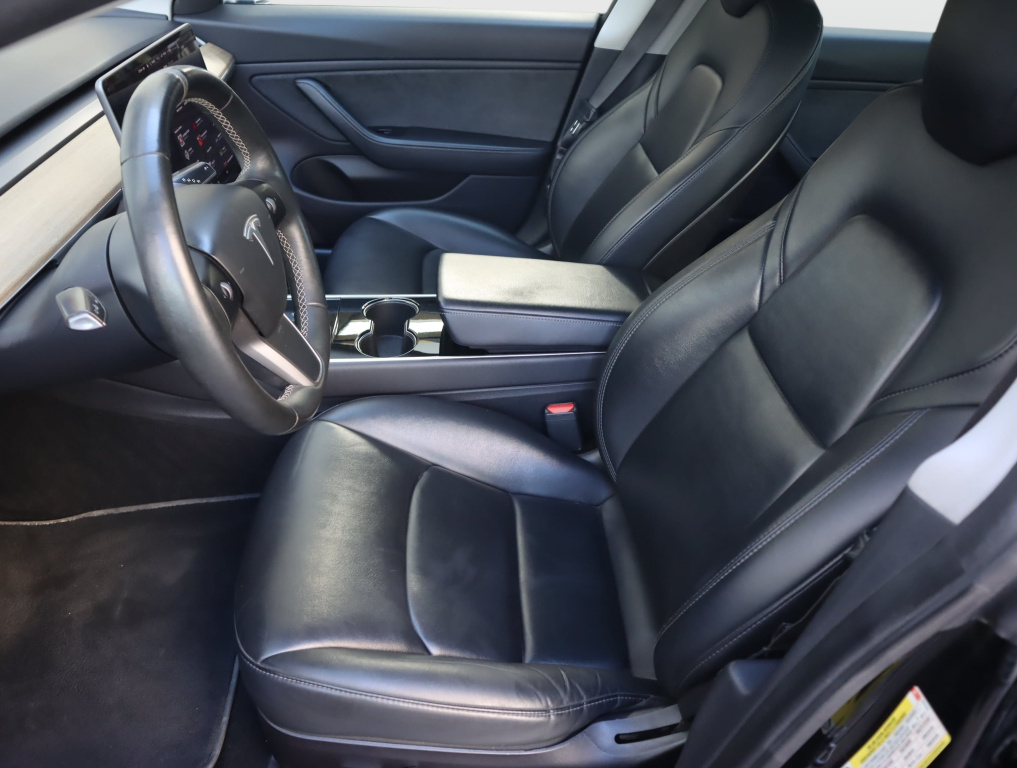 Tesla Model 3 2019 13