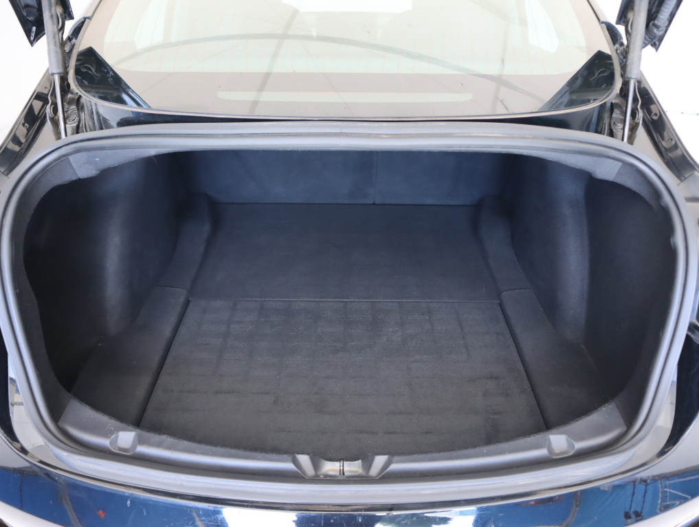 Tesla Model 3 2019 17