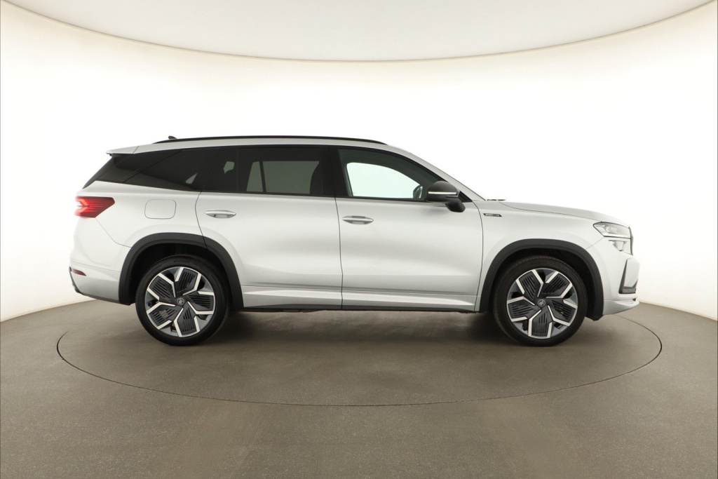 Škoda Kodiaq 2.0 TDI 4x4 2025 8