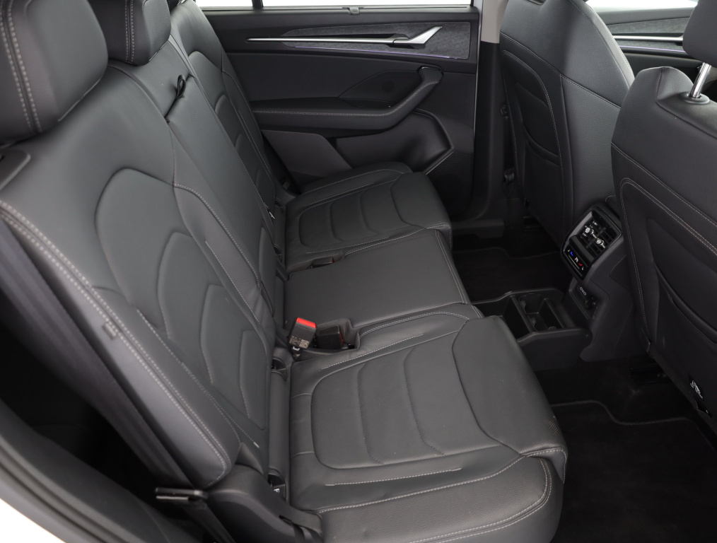 Škoda Kodiaq 2.0 TDI 4x4 2025 11