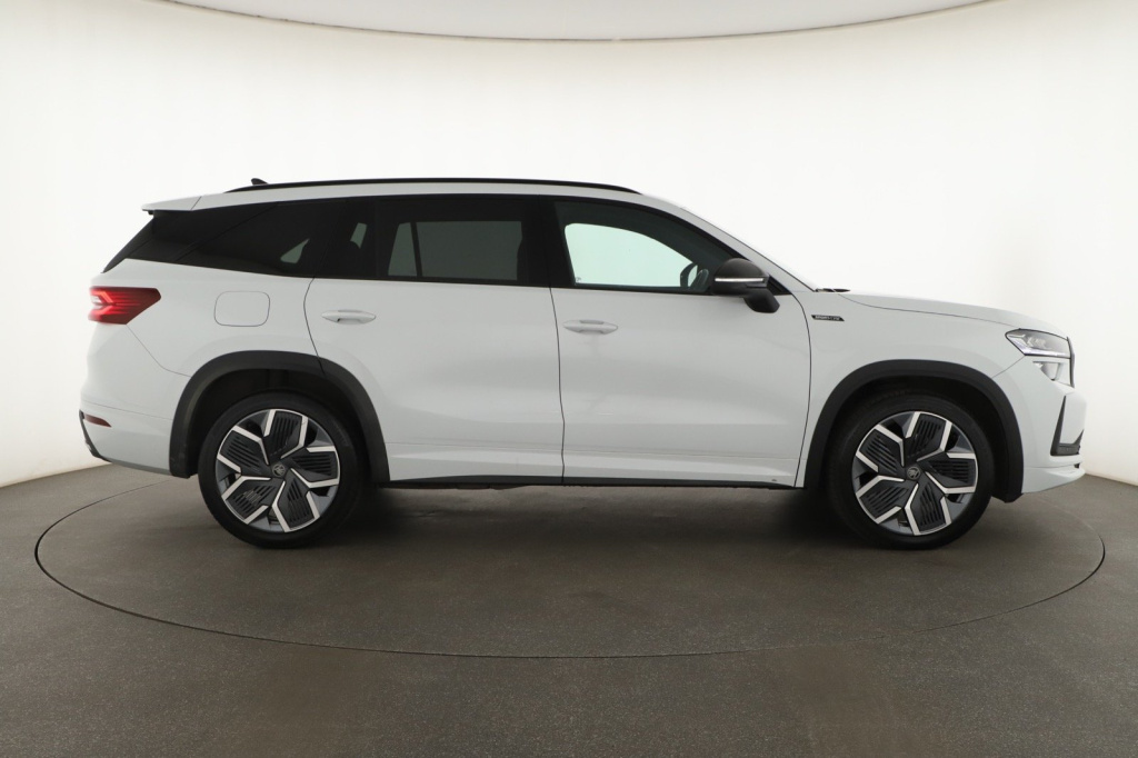 Škoda Kodiaq 2.0 TDI 4x4 2025 8